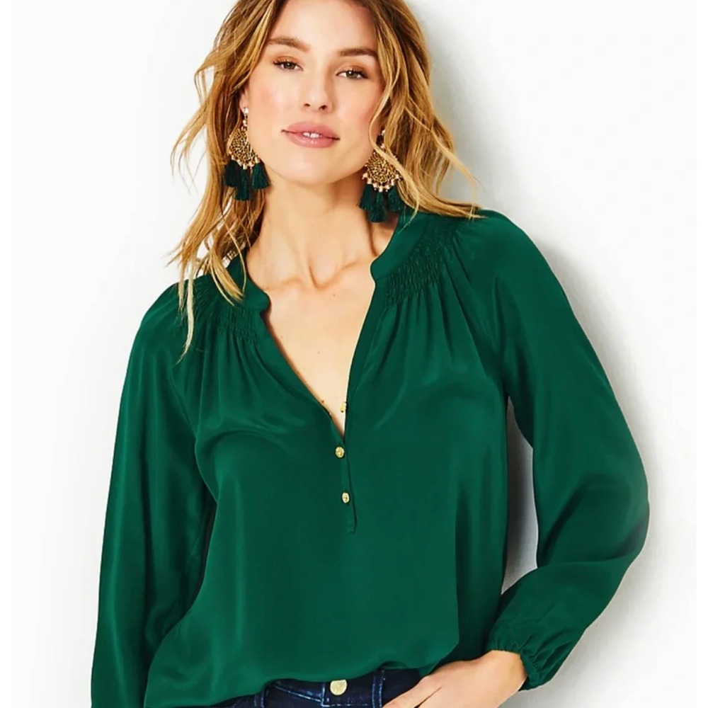 NEW Lilly Pulitzer Womens Silk Elsa Top Size XL Evergreen Quiet Luxury Festive